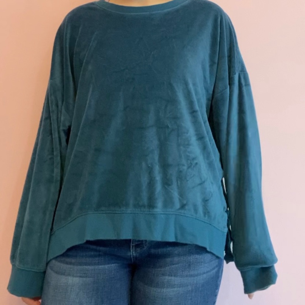 Large Greenish Blue Velvet Sweater | A.n.a.